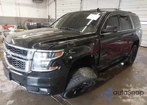 2018 Chevrolet Tahoe Lt z USA, uszkodzony, nr VIN 1GNSKBKC3JR250424